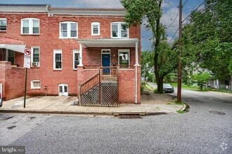 Building Photo - 620 Montpelier St