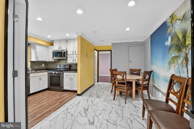 Foto del edificio - 11903 Tarragon Rd