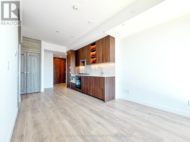 Building Photo - 75 Billes Hts