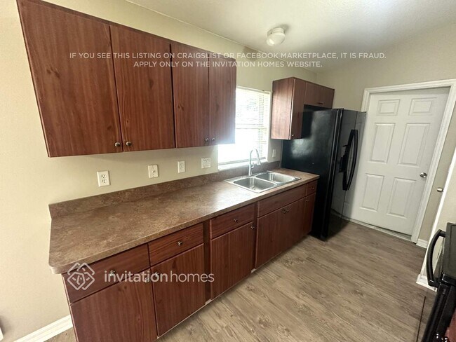Foto del edificio - 1031 Mansfield Rd