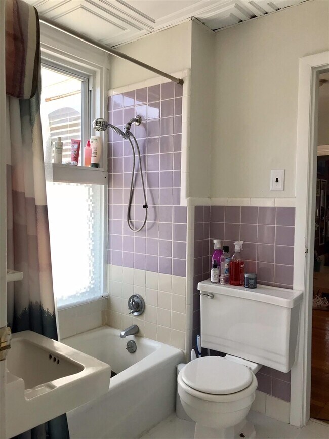 Foto del edificio - 145 Orchard St