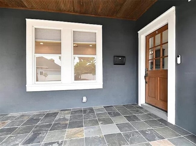 Foto del edificio - 2508 N Ola Ave