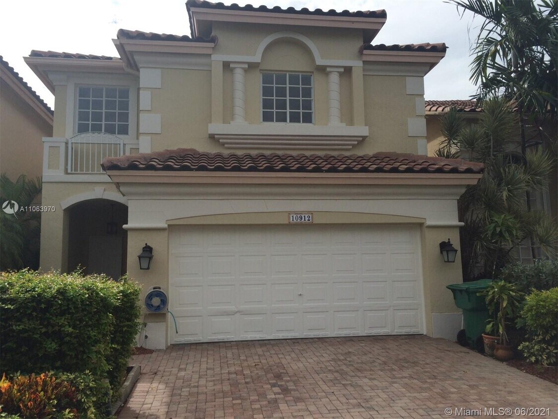 10912 NW 67th St, Doral, FL 33178 House Rental in Doral, FL