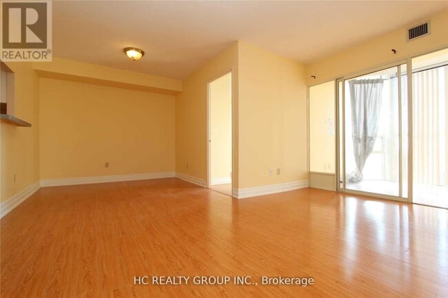 Building Photo - 285 Enfield Pl