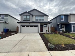 Building Photo - 61179 SE Splendor Ln