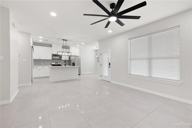 Foto del edificio - 714 W Seminole Ave
