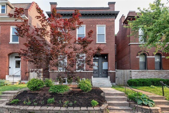 front of home - 3632 Wyoming St