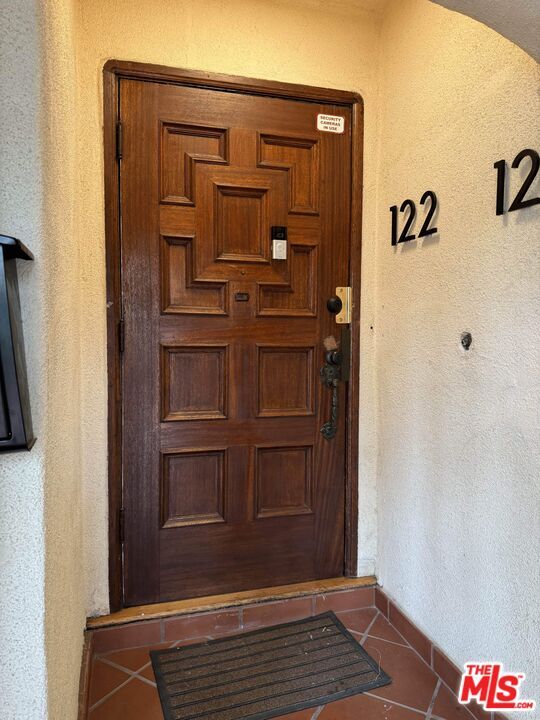 Foto del edificio - 122 N Orange Dr