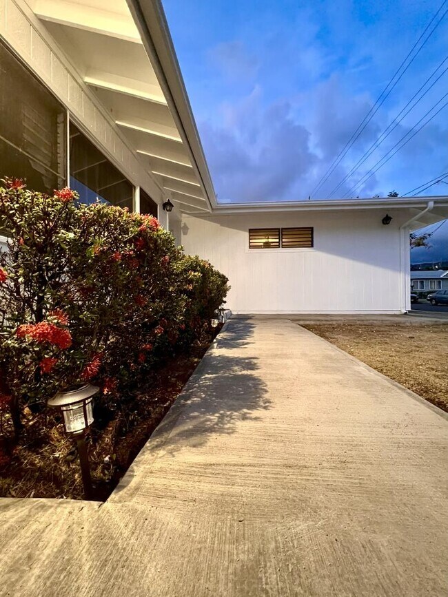 Foto del edificio - 1508 Farrington St