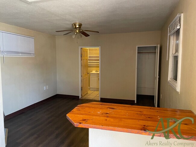 Foto del edificio - 1317 Spruce St