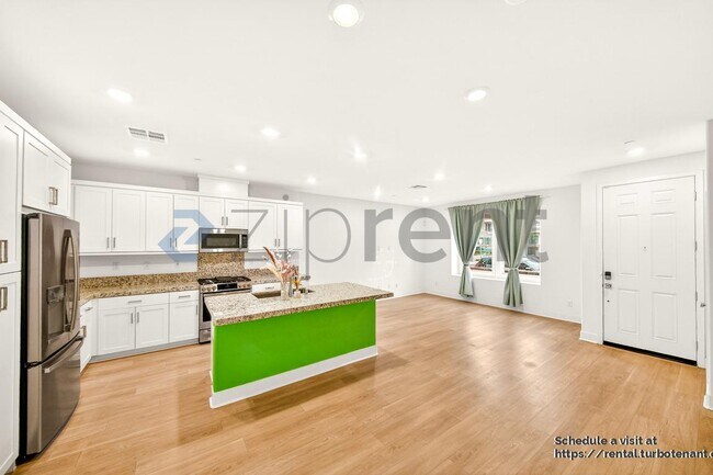 Foto del edificio - 12271 Summer Ln