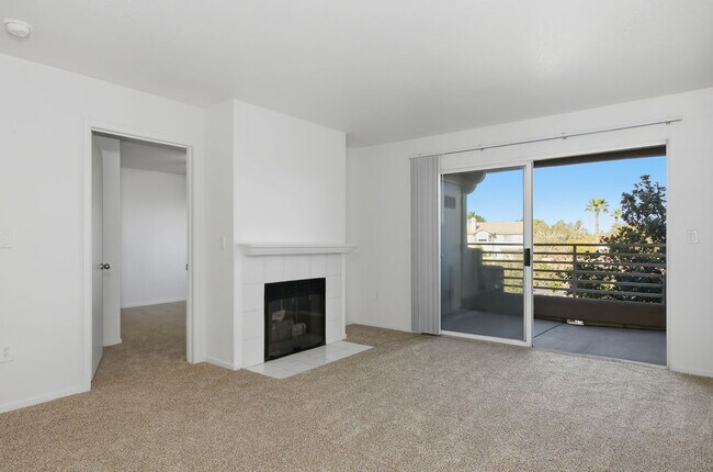 Building Photo - 1908 Mountain Hills Ct