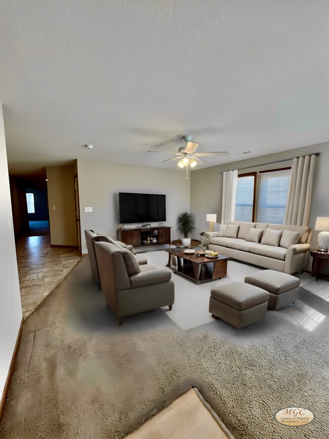 Foto del edificio - RANCH STYLE DUPLEX AVAILABLE NOW - SELF-TOUR!