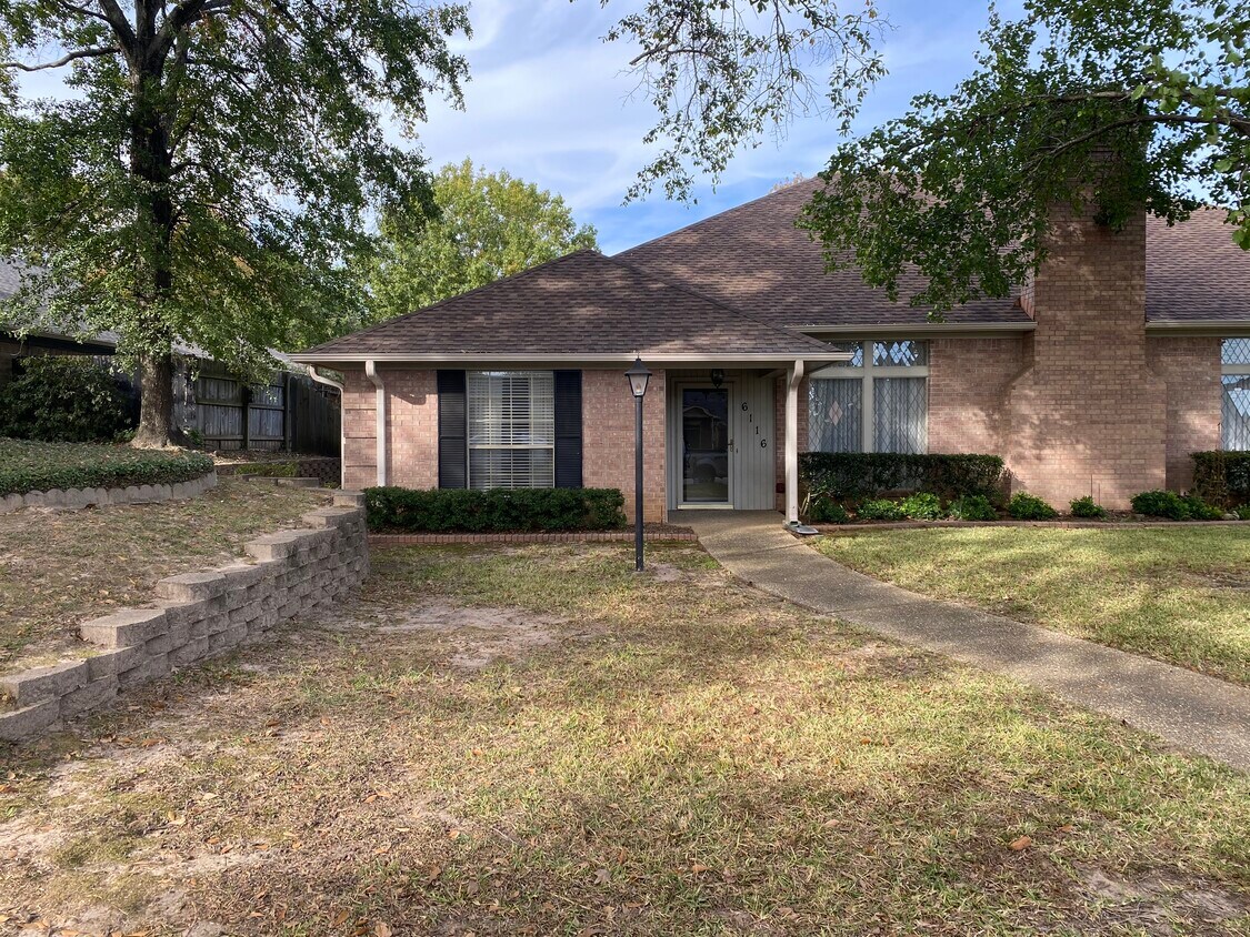 6118 Plantation Dr, Tyler, TX 75703 House Rental in Tyler, TX