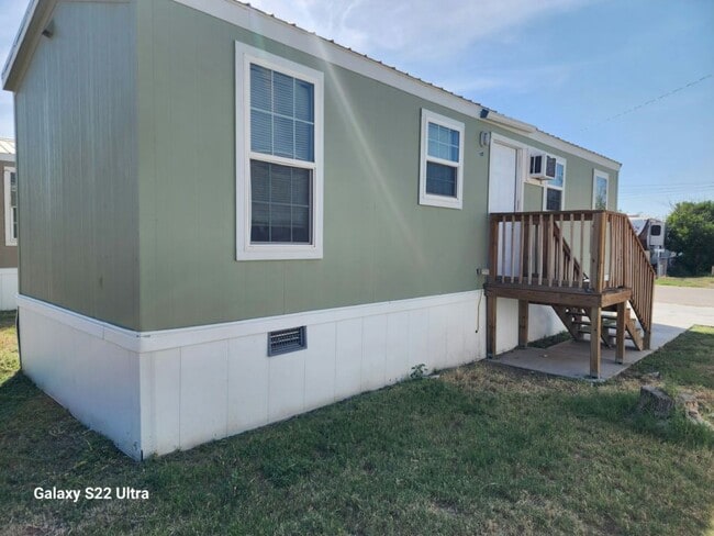 Building Photo - 1134 Gary Terrace