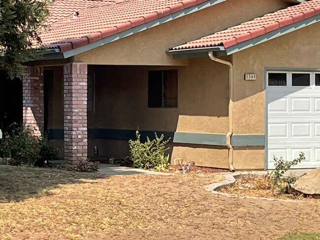 Foto del edificio - 5568 W Calimyrna Ave