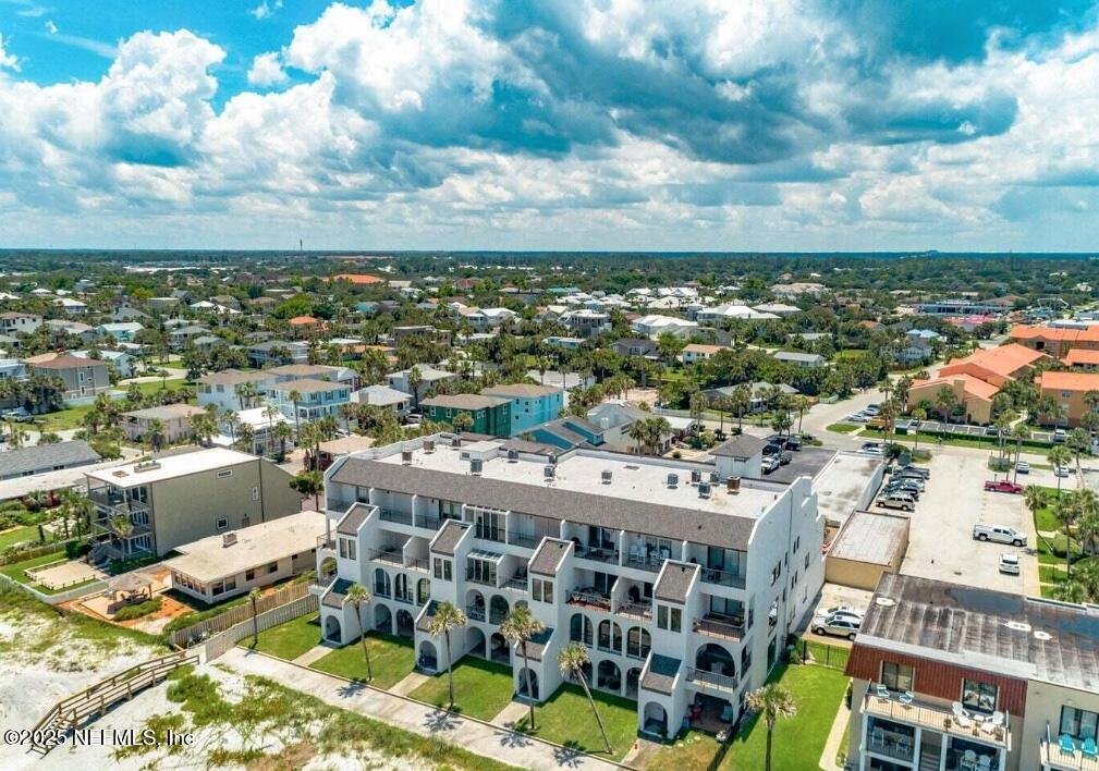 Primary Photo - 2415 Costa Verde Blvd