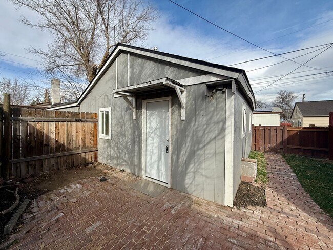 Foto del edificio - YOU DON'T WANT TO MISS THIS HOME THAT IS WALKING DISTANCE FROM DOWNTOWN REDMOND!!