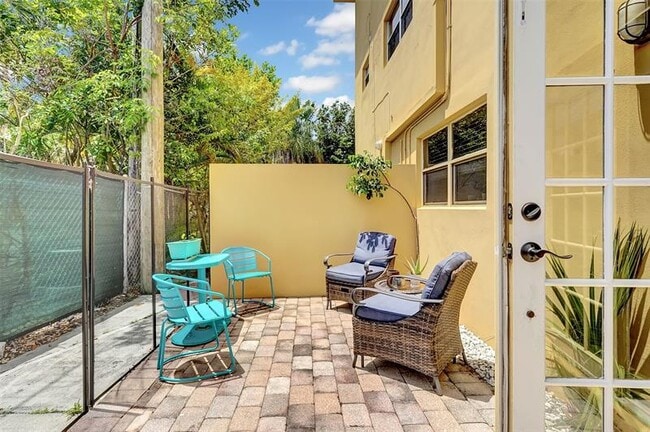 Foto del edificio - 744 NE 14th Ave