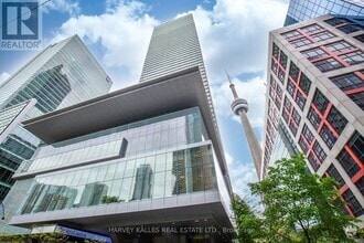 Building Photo - 183-3183 Wellington St W
