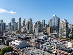 Building Photo - 950 Cambie St