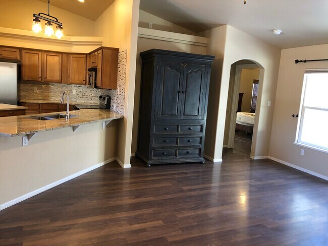 Building Photo - 789 Silver Plume Dr