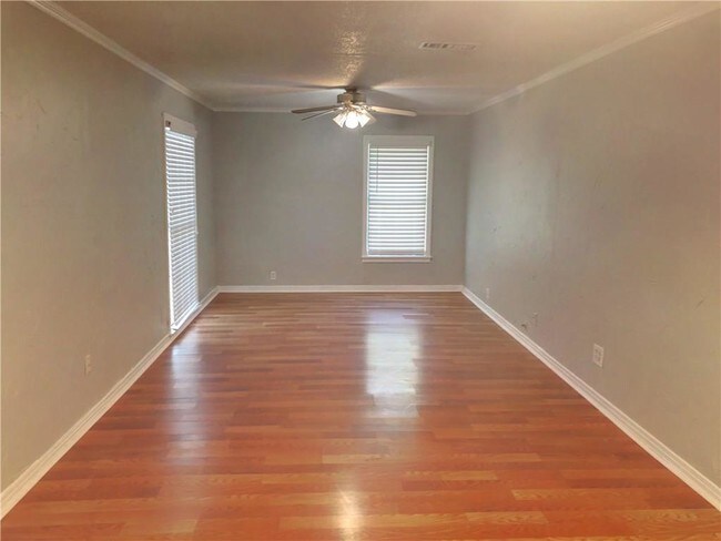 Building Photo - 1648 Axe Dr