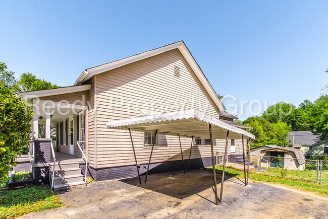 Building Photo - 6 Duke St