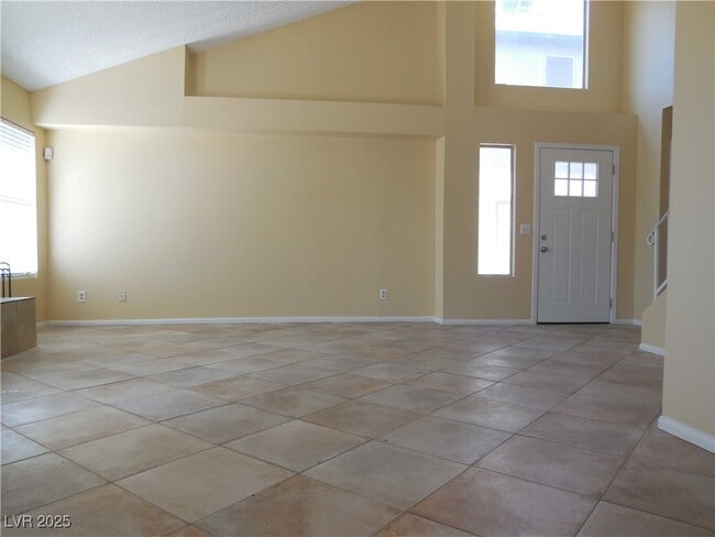 Building Photo - 822 Schooner Dr