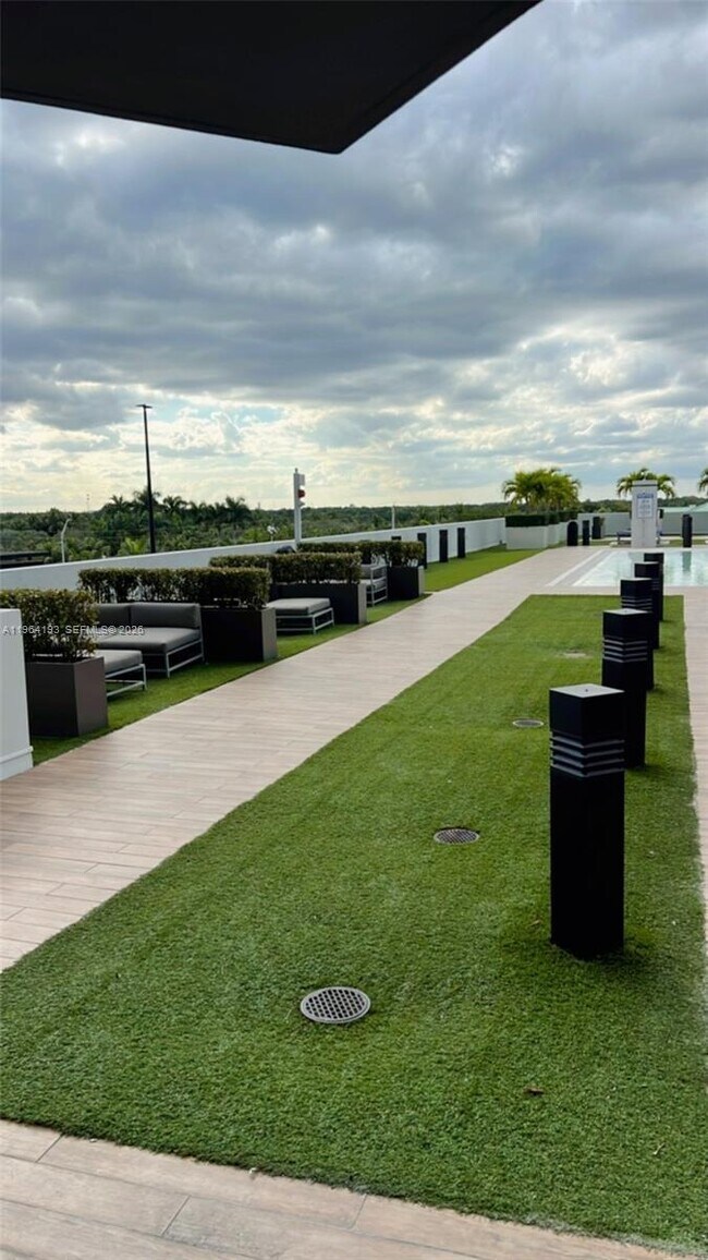 Foto del edificio - 5300 NW 85th Ave