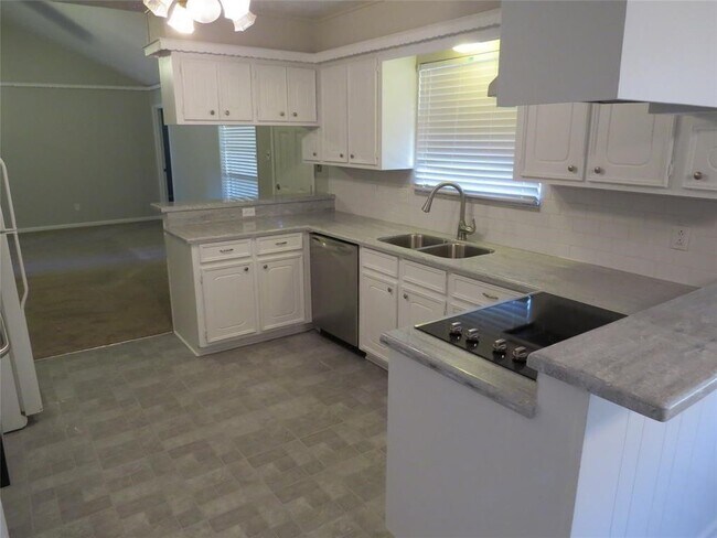 Foto del edificio - 2706 Lufkin Ln