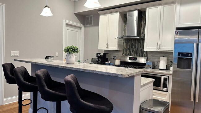 Foto del edificio - 951 W Huron St