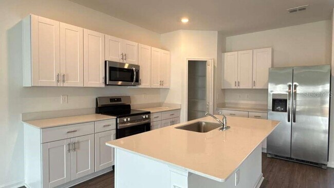 Foto del edificio - 4850 SW 80th Ln