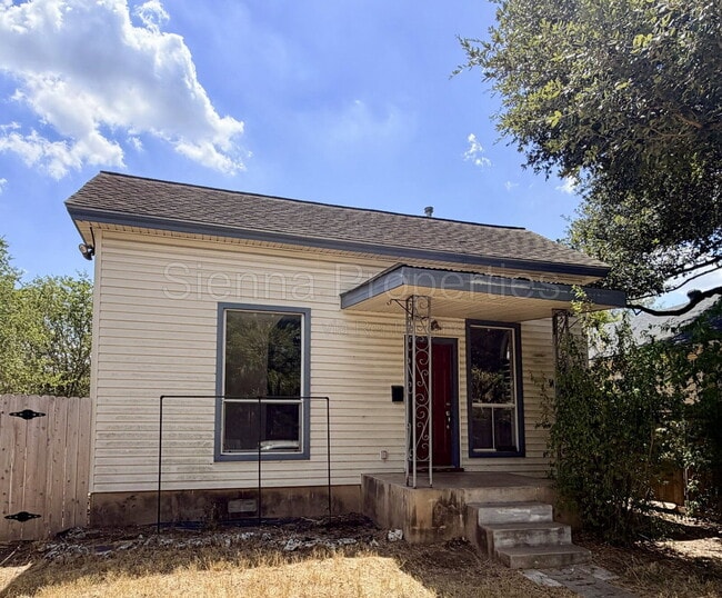 Building Photo - 1509 Willow St