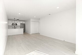 Building Photo - 2955 SE 53rd Ct