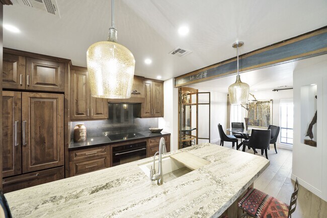 Foto del edificio - 5217 N 24th St