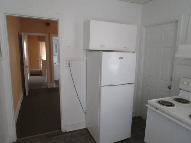 Photo - 218 N 54th St Apartment