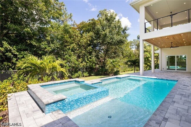Building Photo - 2854 Coach House Way