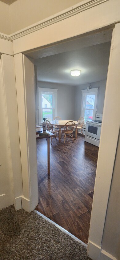 Foto principal - 233 Cecelia St