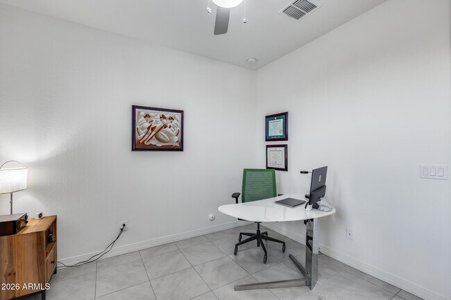 Foto del edificio - 3044 W Monte Way