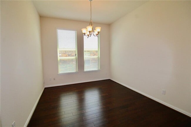 Building Photo - 1100 Arvada Dr