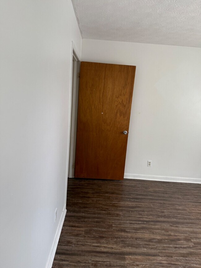 Foto del edificio - 215 Parris St SE