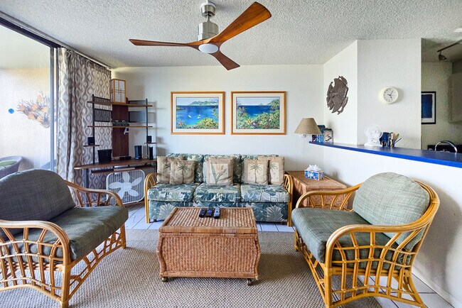 Building Photo - Maalaea Banyans 204