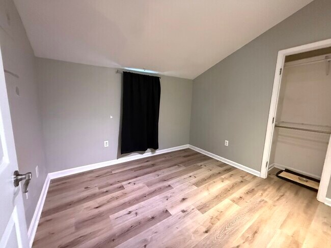 Foto del edificio - Single Family Home