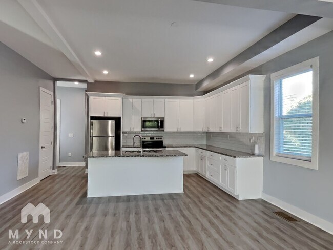 Foto del edificio - 629 Windsor St SW