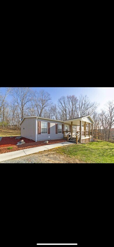 Foto principal - 912 Martin Dr
