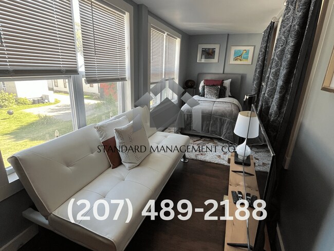 Foto del edificio - Fully Furnished 4 Bed Single Family House ...