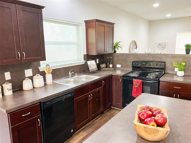 Foto del edificio - 3986 Avenue B Ave