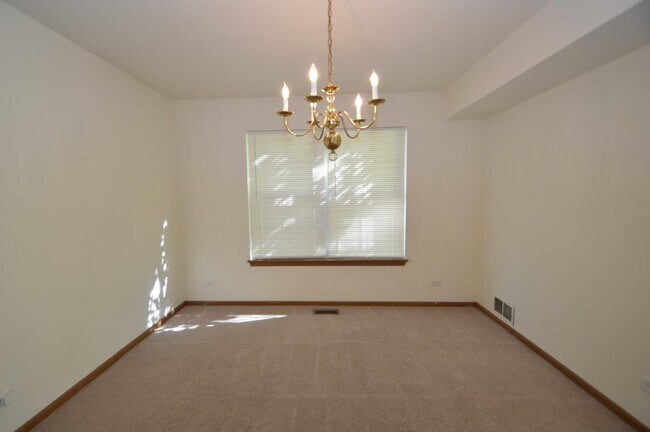 Foto del edificio - 2039 Aronomink Cir