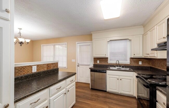 Foto del edificio - 2517 Wright Cir